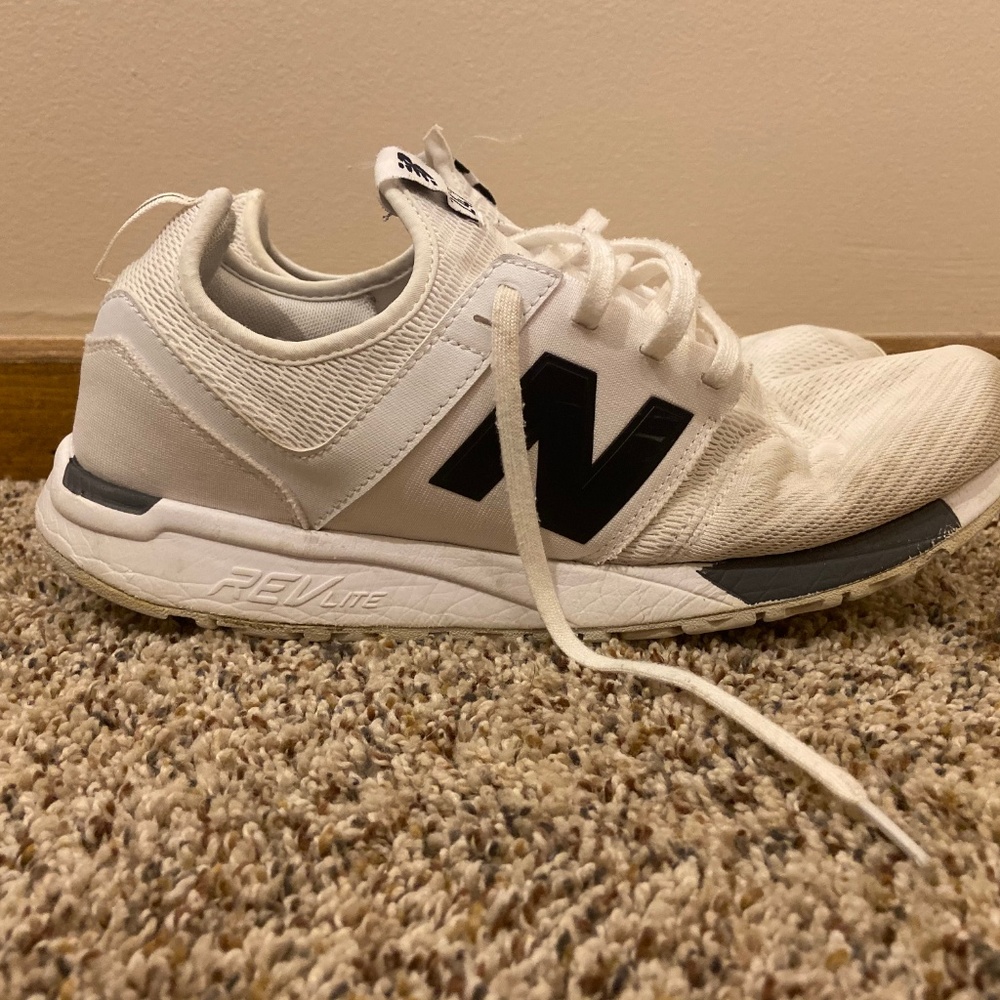 New Balance 247